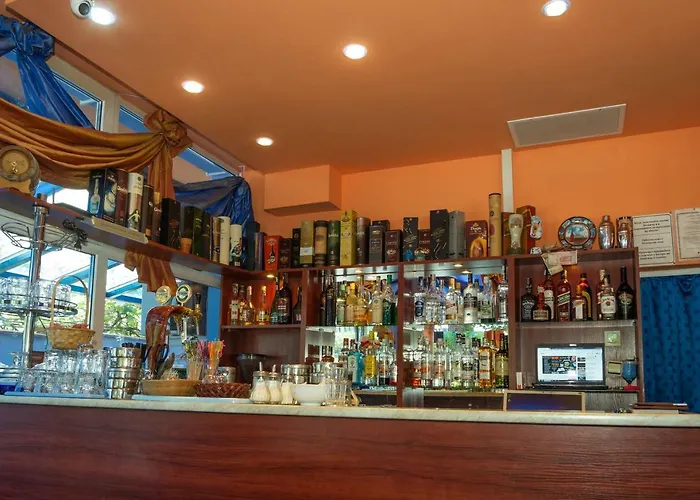 Ξενοδοχείο Dara 3*